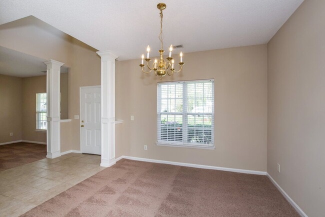 Photo - 326 McGinn Grove Dr