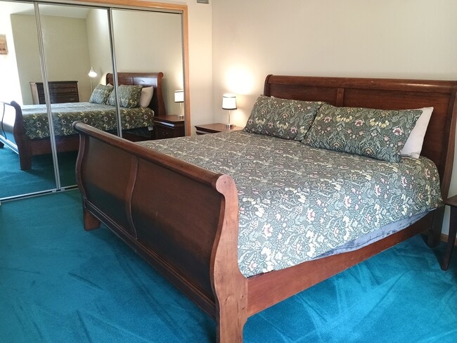 Photo - 23684 Pondview Plz Unit G