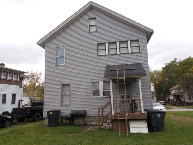 Photo - 8 Prospect Ave NW