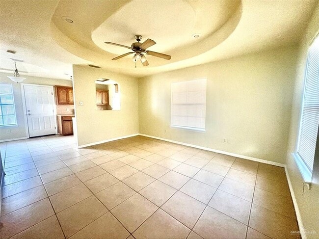 Photo - 8 Kumquat St Unit B