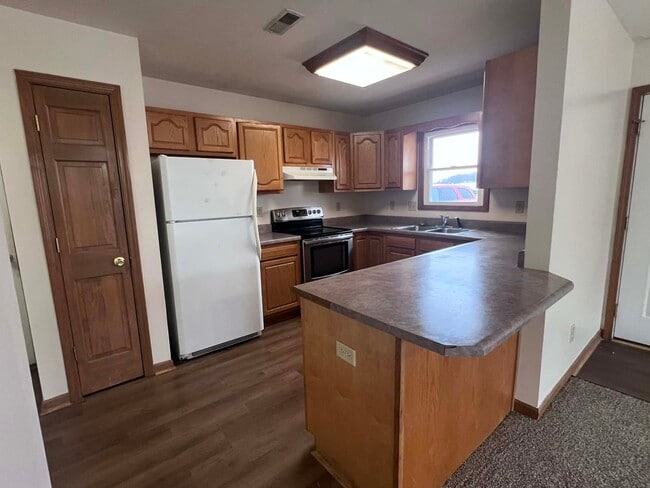 Photo - 10 E Poston Rd