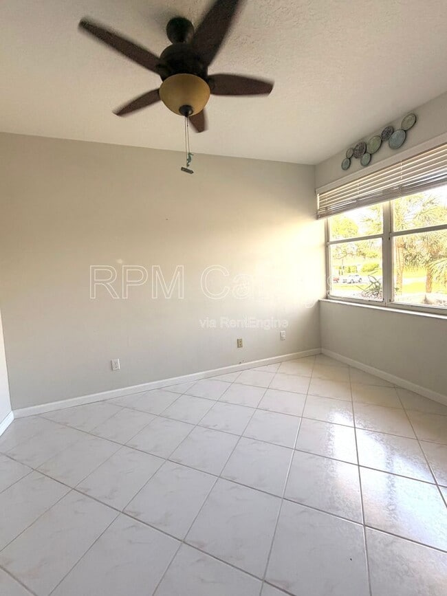 Photo - 7902 Sailboat Key Blvd S Unit Apt 108