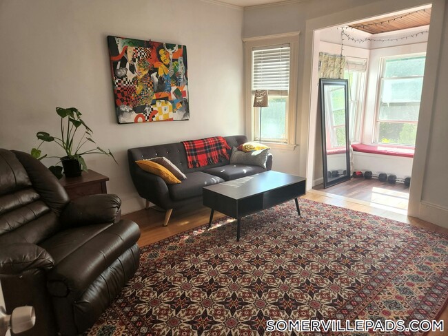 Photo - 281 Alewife Brook Pkwy Apartamento Unidad 2