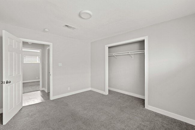 Photo - 7815 Glass St