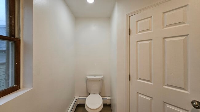 Photo - 607 N Hoffert St