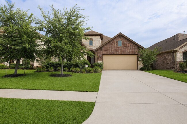Building Photo - 14626 Moccasin Ridge Dr