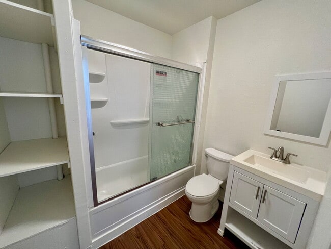 Photo - 2 Bedroom Apartment in the Heart of Tacoma Unit 2