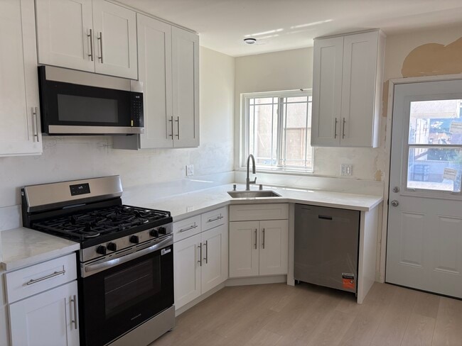 238 E Valencia Ave Unit A