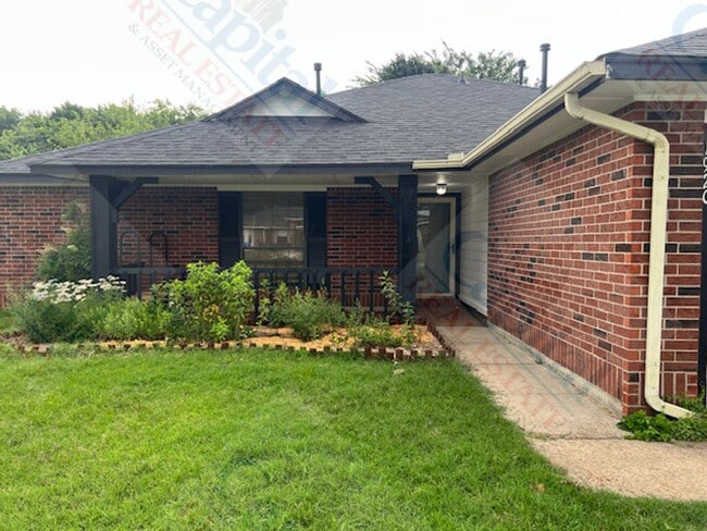 Photo - Charming 3 Bedroom