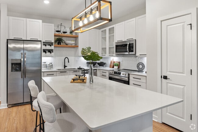 Building Photo - Aventon Noelle Rental