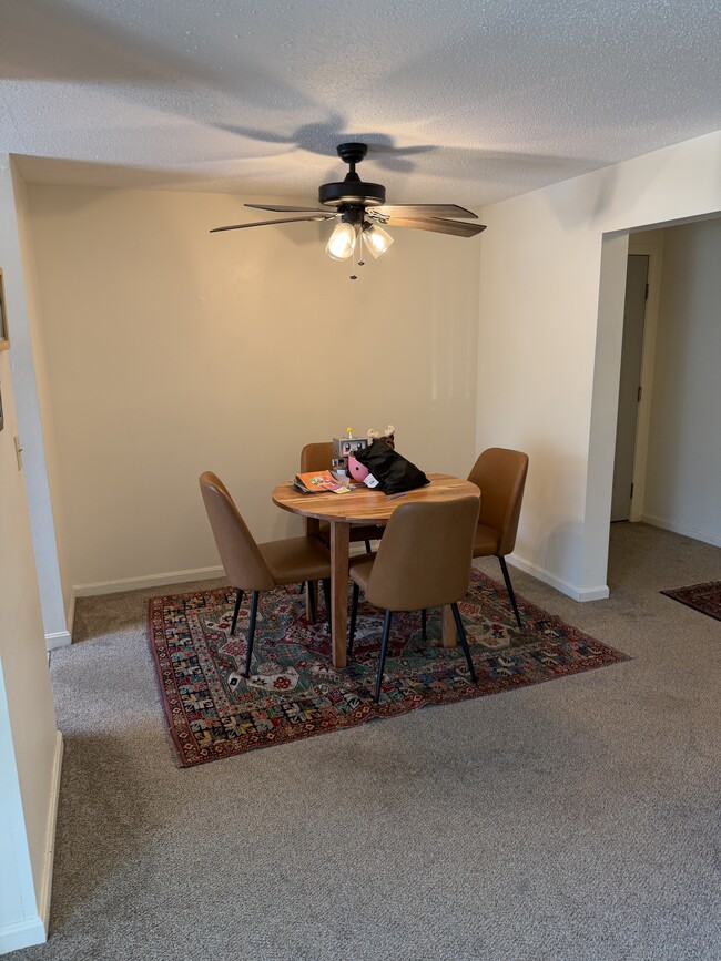 Photo - 826 State St Unit 826 1