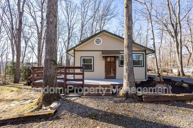 Building Photo - 11961 Mente Rd