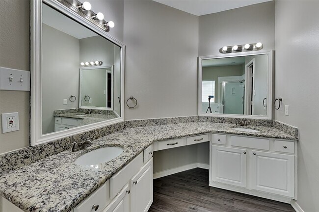 Photo - 2331 Trotter Dr