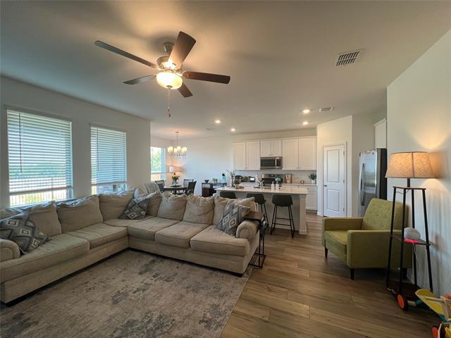 Photo - 1105 Misty Brk Dr