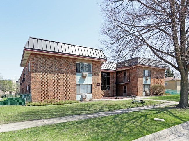 Building Photo - 315-329 Kimbell Ave