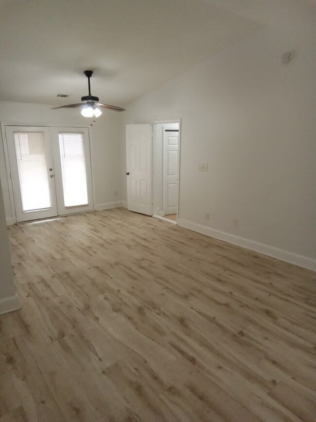 Photo - 5451 Marbut Rd