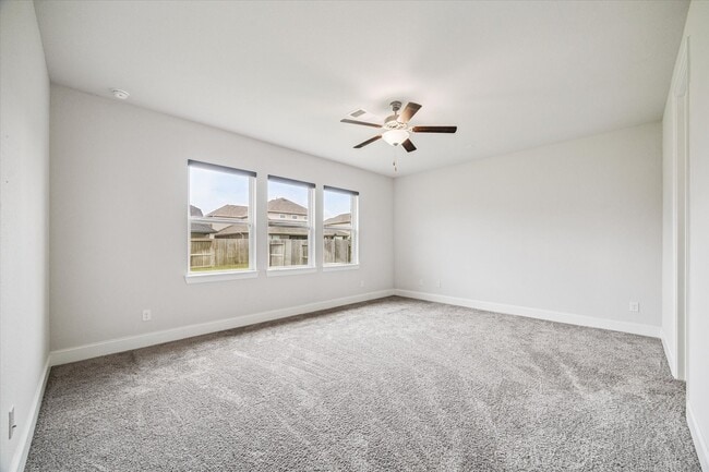 Building Photo - 10014 Serenity Grv Dr