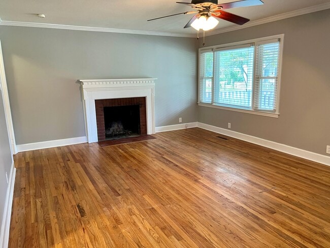 Photo - 436 Berkeley St SE