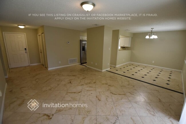 Photo - 9 N Aurora Dr