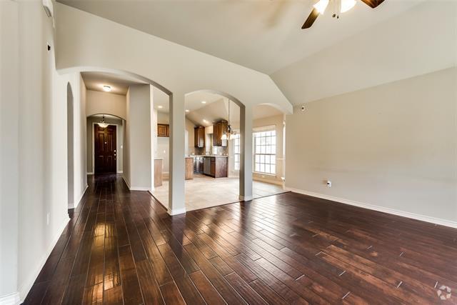 Building Photo - 14220 Signal Hill Dr Rental