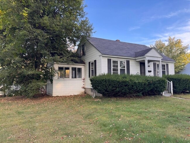 Photo - 16 Belmont Ave