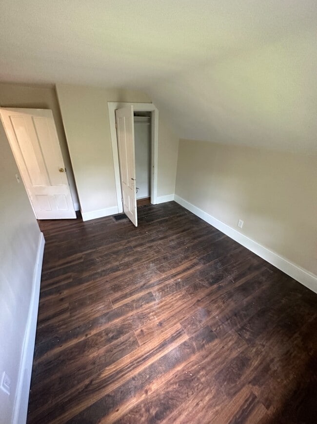 Photo - 161 Walnut St