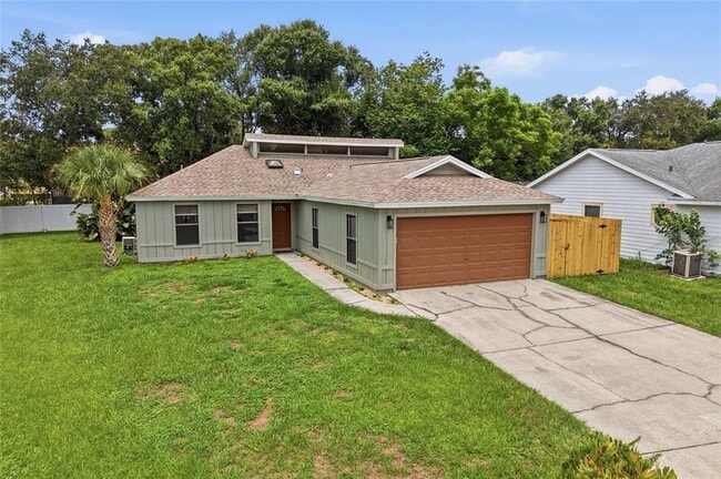 8232 Country Oaks Ct
