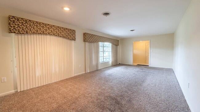 Photo - 4007 Greenwood Dr