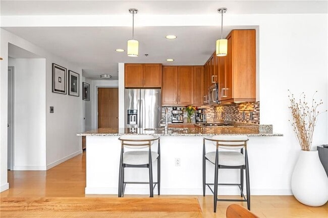 Photo - 200 W Exchange St Unit 1112