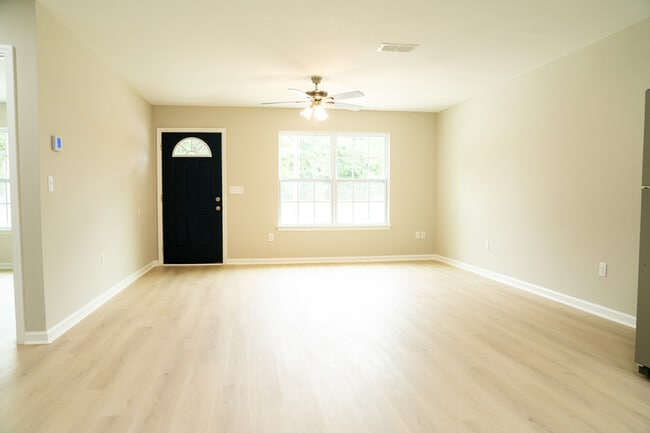 Living Room - 805 Martin St