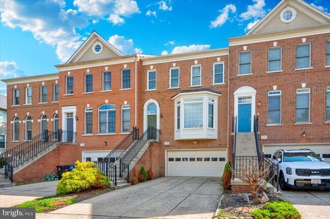 Photo - 4576 Fair Valley Dr Townhome