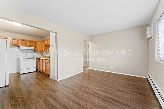 Building Photo - 1778 Goddard Rd Unit 1