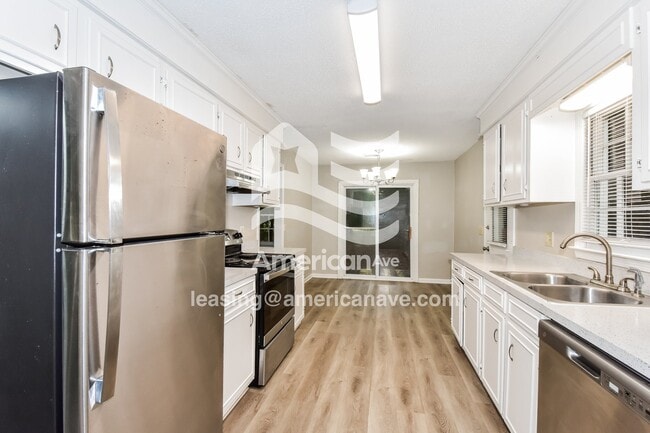 224 Holmsbury Rd