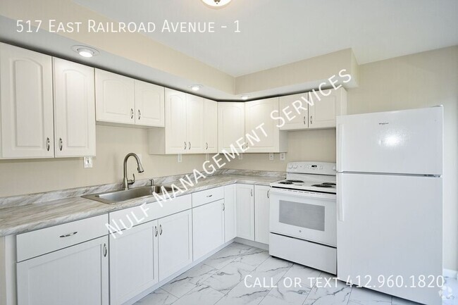 Building Photo - Updated 2 bed, 1 bath Apartment in Verona Unit 1