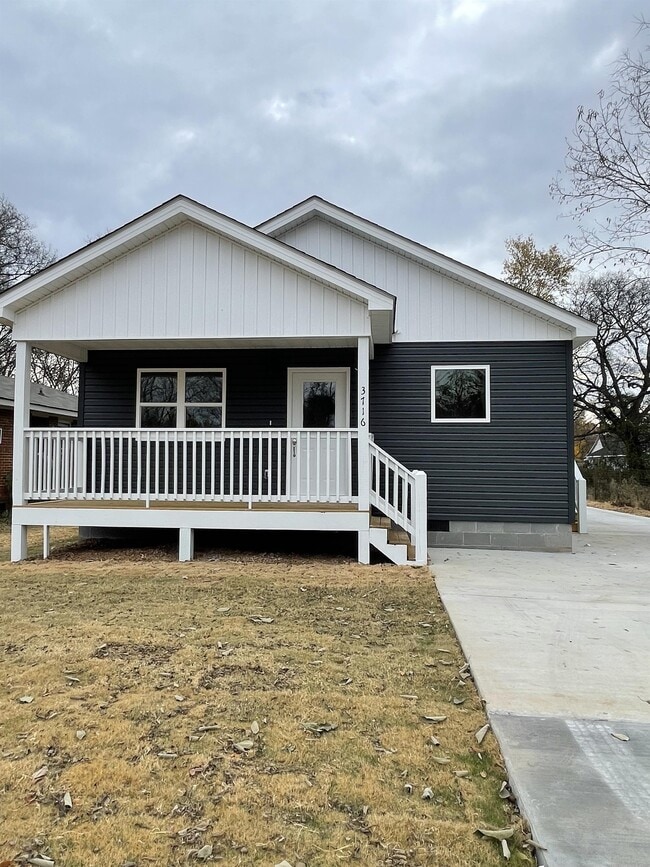 Photo - 3716 Central Ave