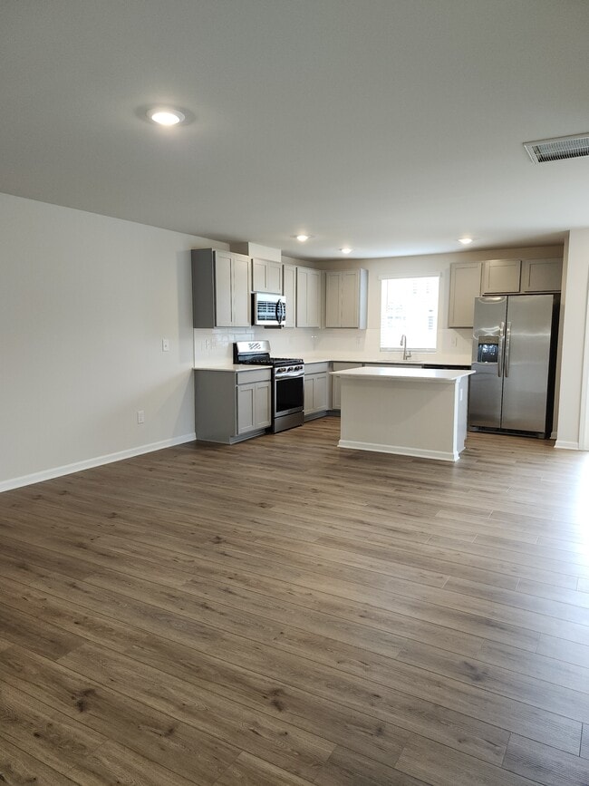 Photo - 708 Peyden Ln