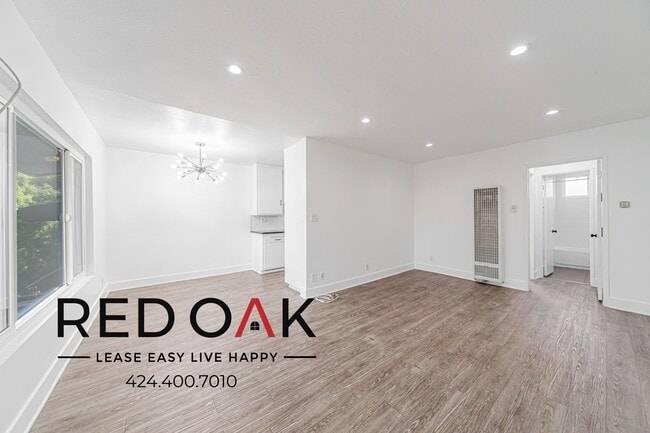 Photo - 127 Rosemont Ave Unit 4