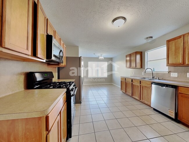 Photo - 7222 Winter Song Dr