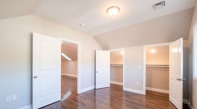 Photo - 118 Radcliffe Ave Unidad 1