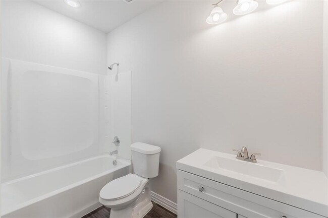 Photo - 2415 San Gabriel Dr