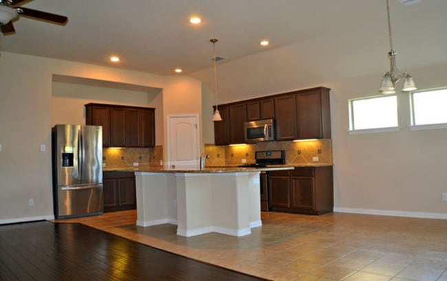 Photo - 12822 Gordons Haven