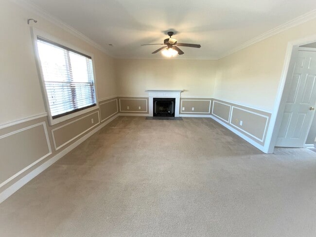 Photo - Welcome to Creeker Town South!