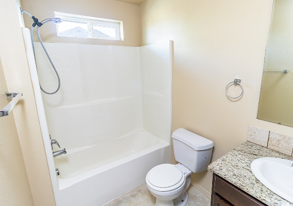 Photo - Brassy Cove Apartments