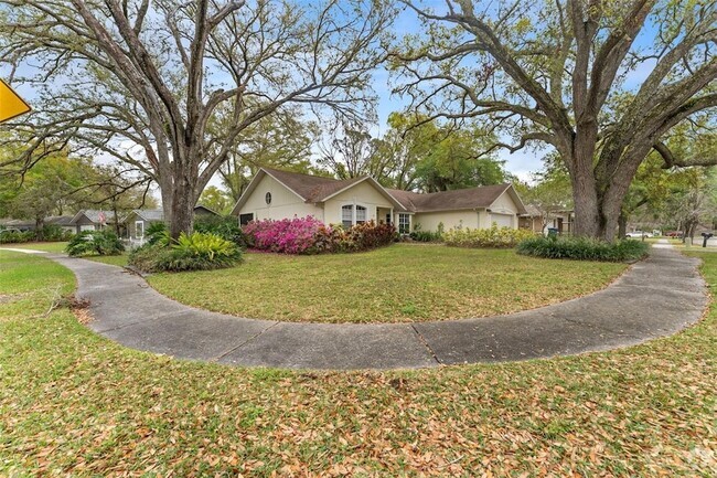 Building Photo - 24049 Landing Dr Rental