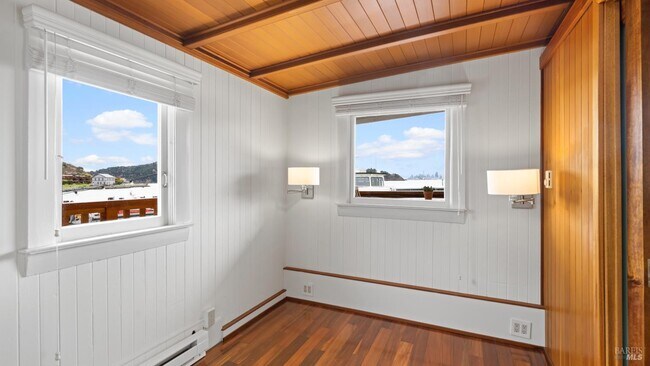 Photo - 21 Main St Unit F