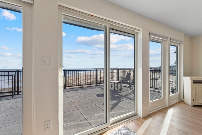 Photo - 407 Ocean Blvd Unit A9