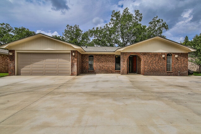 Photo - 5206 72nd St Unit 72nd Street House