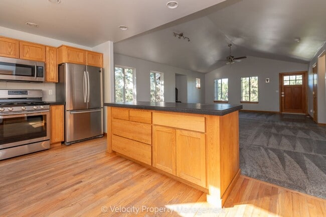 Charming Westside Home! - Charming Westside Home!