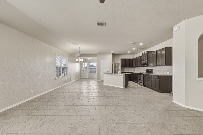 Photo - Large one story in Valley Ranch