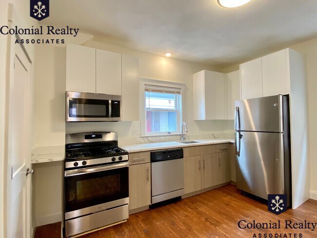 Photo - 229 Charles St Unidad 1F